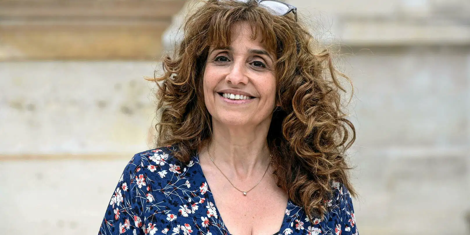 Caroline Yadan demande l’interdiction du groupe nord-irlandais Kneecap du festival Rock en Seine