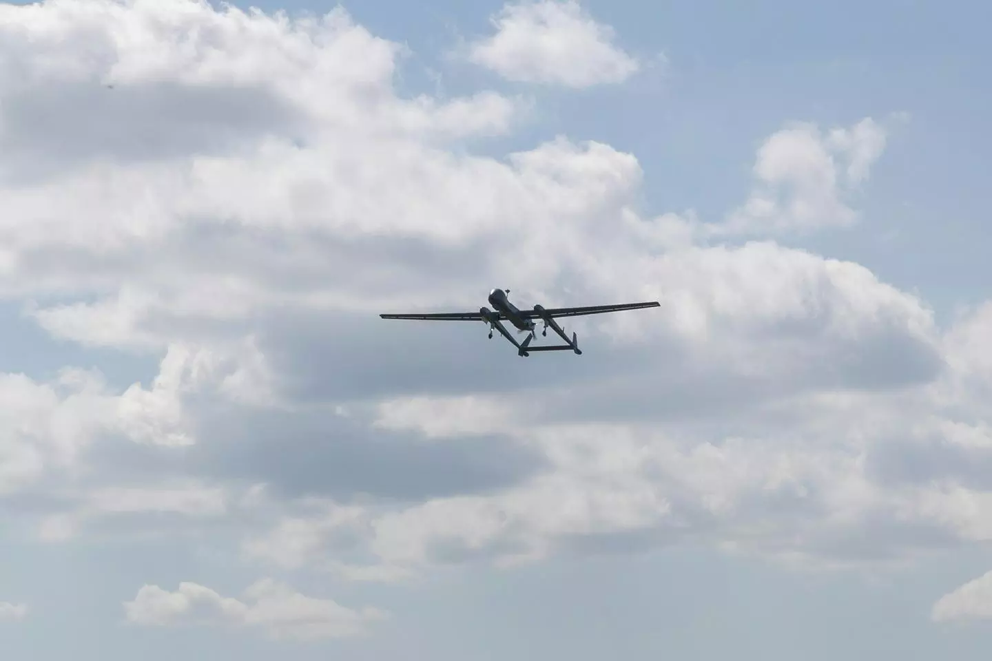Le Heron TP RPAS produit par Israël et l’Allemagne a effectué son vol inaugural.