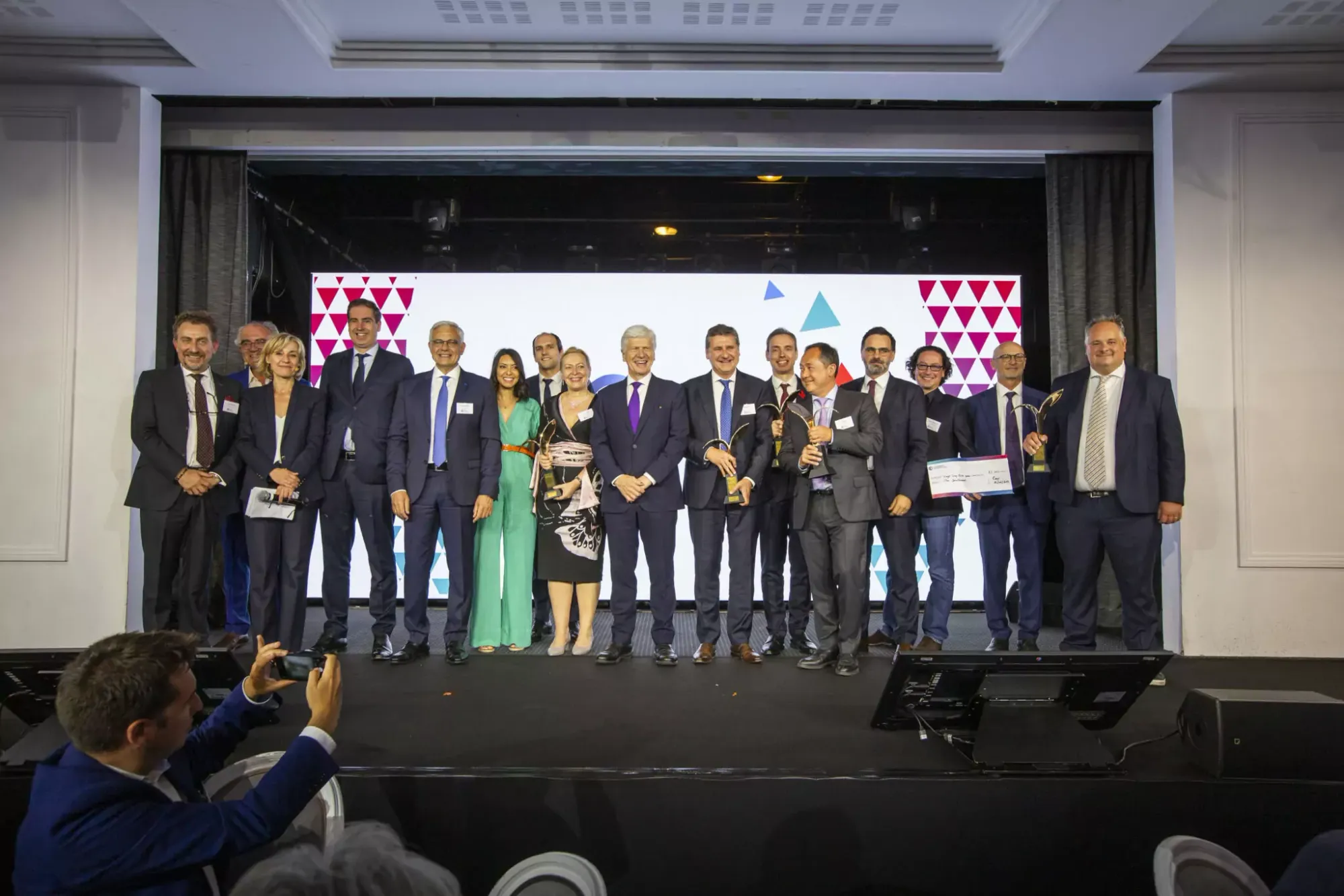 IsraelValley assistera à la soirée de remise des trophées de la CCI France international.