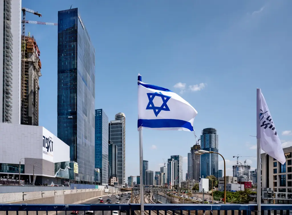 25 % de la population de Tel Aviv s’identifie comme gay. Lien fort entre la tech et les LGBTQ de la ville.