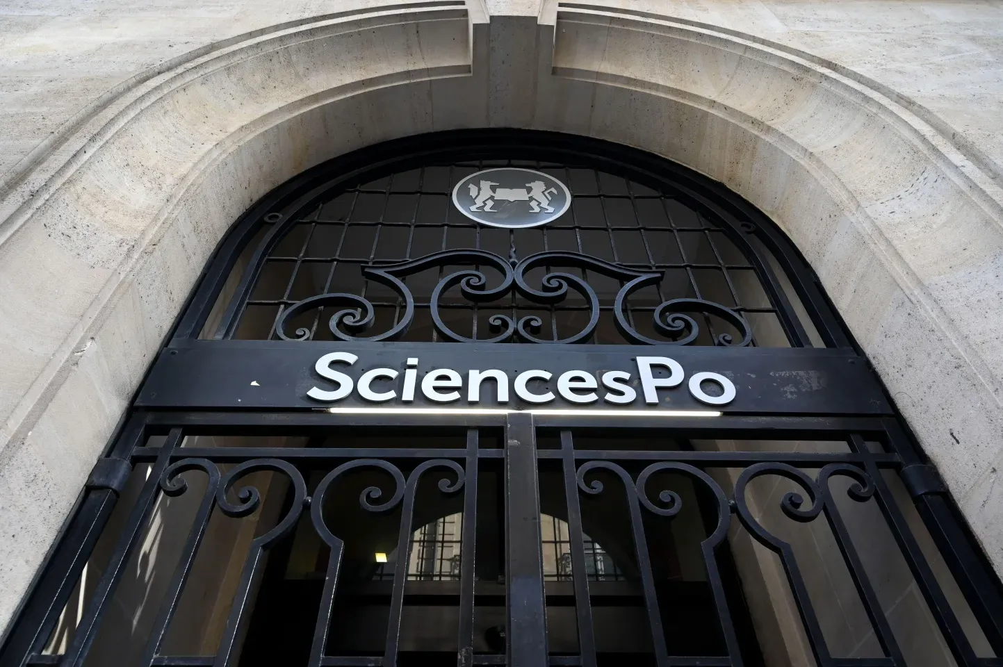 A la veille du 7 Octobre, 75 israéliens étudiaient à Sciences Po, 32 étudiants de Sciences Po étaient en Israël.