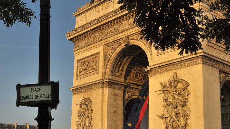 La Place de l’Etoile, adorée par les touristes israéliens, va t-elle changer de visage?