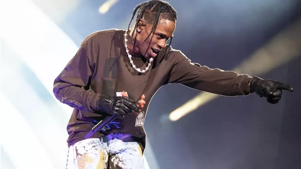 Le célèbre rappeur américain Travis Scott sera au Rishon Live Park (Israël).