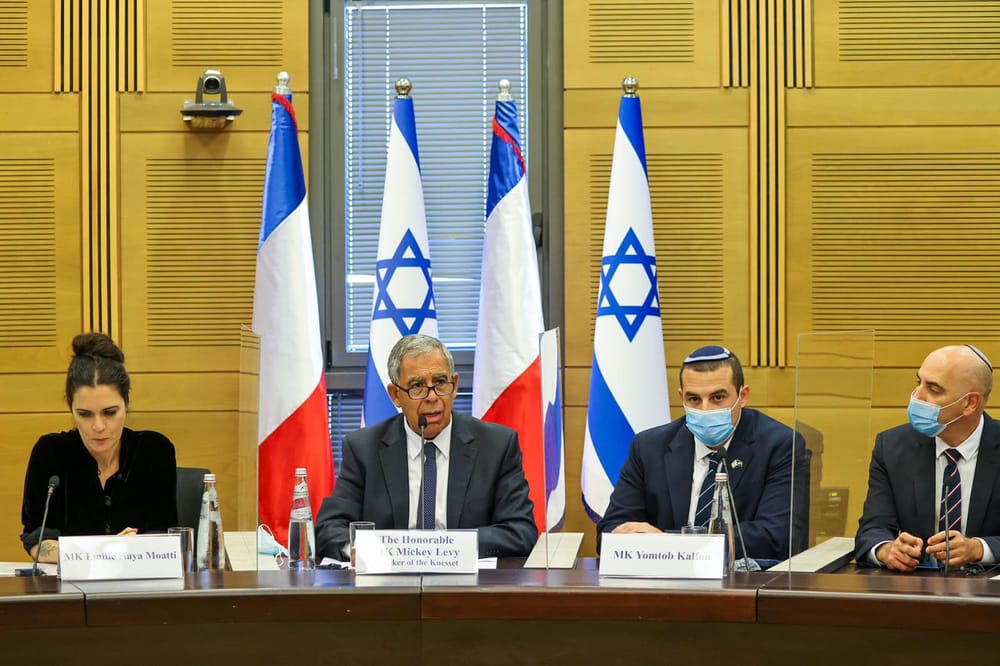 Le député à la Knesset Yomtob Kalfon rencontre la délégation Elnet.
