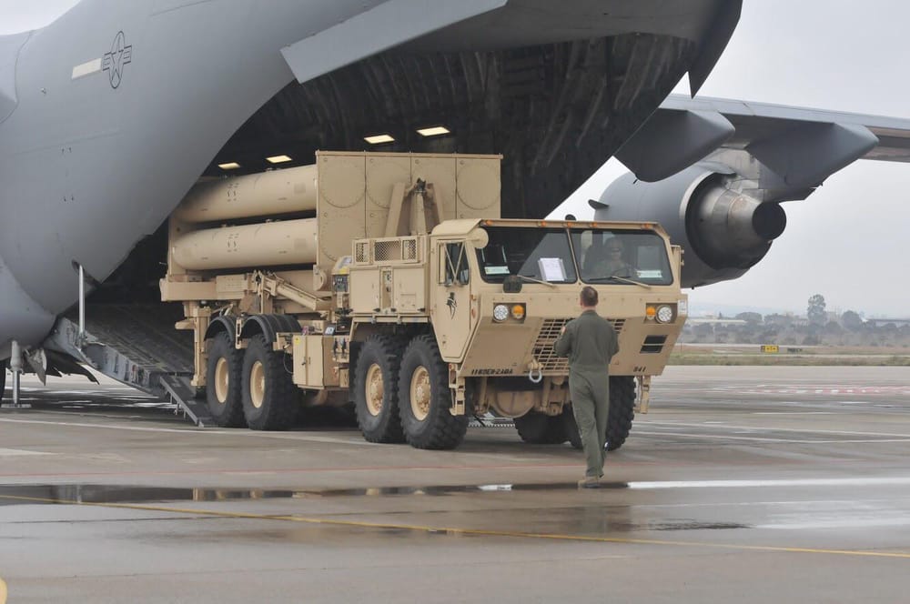 Déploiement en Israël d’un système américain avancé de défense anti-missile balistique à haute altitude THAAD.