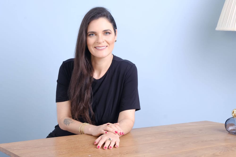 La Femme du Jour. Emilie Moatti du Parti travailliste (Israël). Francophone.