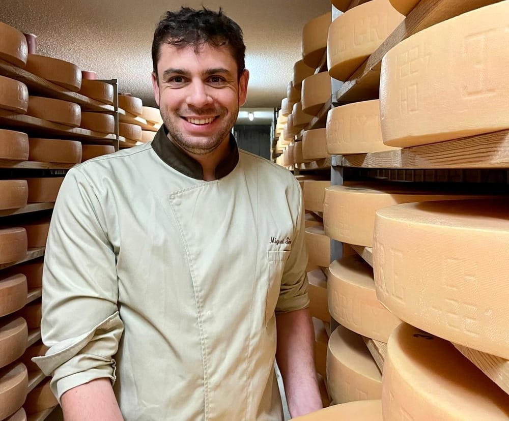Tours (France). La fromagerie israélienne Gvinage (Galilée) décroche 2 médailles d’or au « Mondial du Fromage ».