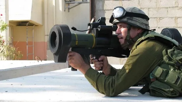 Le ministère israélien de la Défense a signé deux accords majeurs avec Elbit Systems.