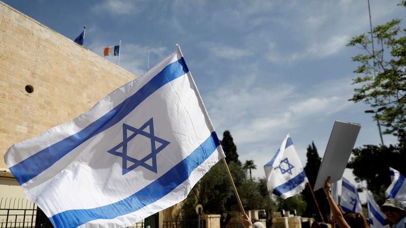 Ilan Halimi est enterré à Jérusalem. IsraelValley se recueille sur sa tombe.