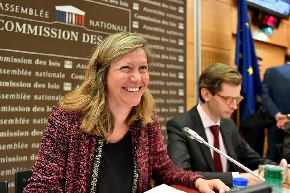 Nouvelle Ministre. Yaël Braun-Pivet : »un grand-père, tailleur juif polonais ».