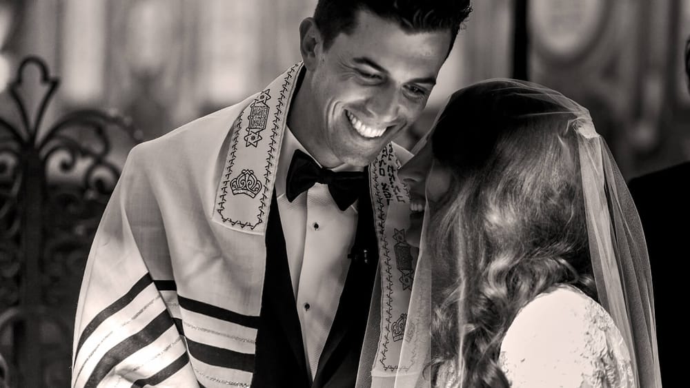 Accident vasculaire cérébral et le mariage. Lisez cet article avant de dire »Mazel Tov ».