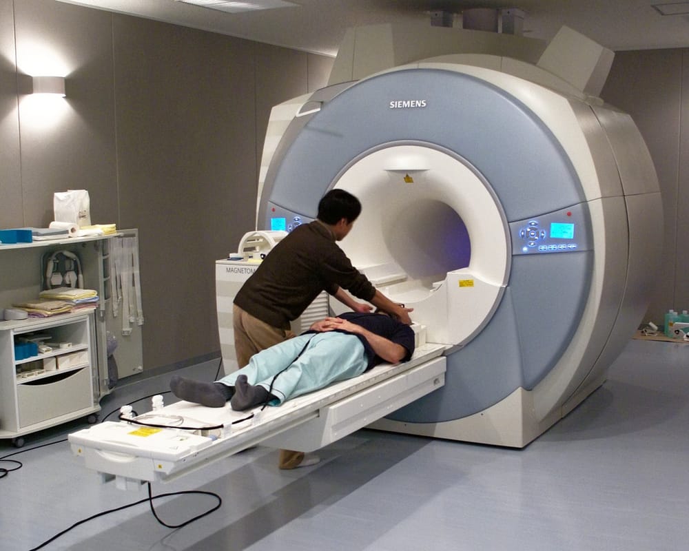 Chercheur du Jour… Le Dr Amnon Bar-Shir de l’Institut Weizmann.