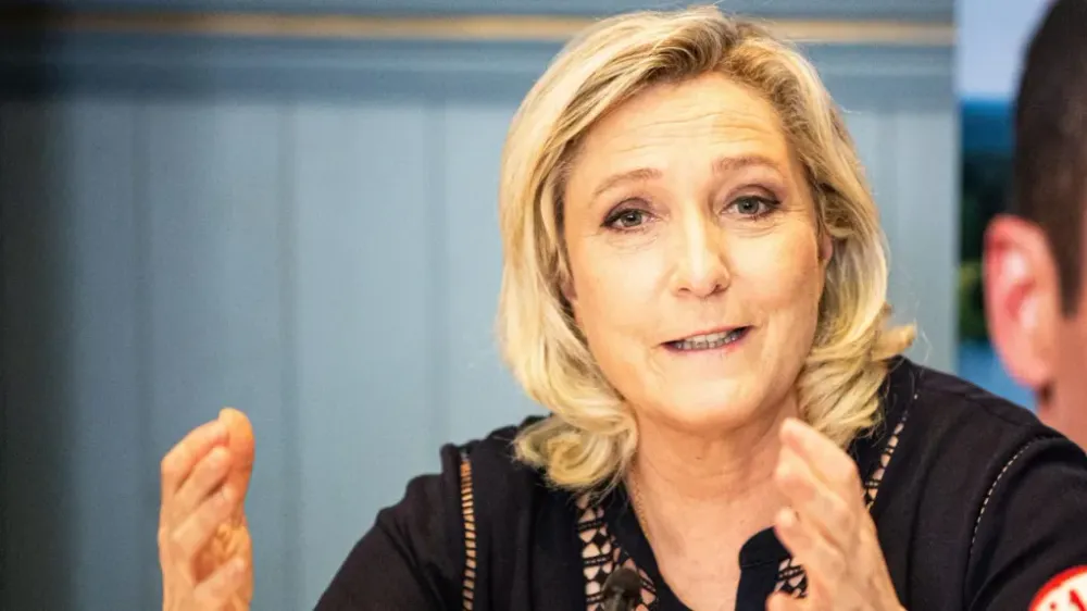 Elisabeth Borne : « le Rassemblement National est l’héritier de Pétain ».