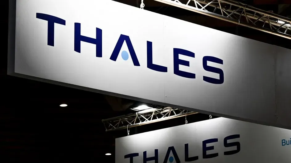 Le groupe d’électronique Thalès (France). Plusieurs superbes projets ont été lancés à Tel-Aviv.