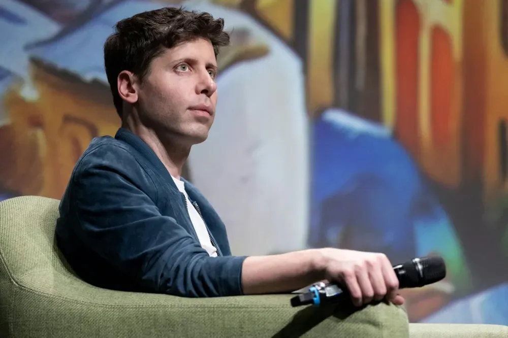 Sam Altman, le patron de la start-up d’intelligence artificielle OpenAI, à l’origine de ChatGPT, a lancé Worldcoin.