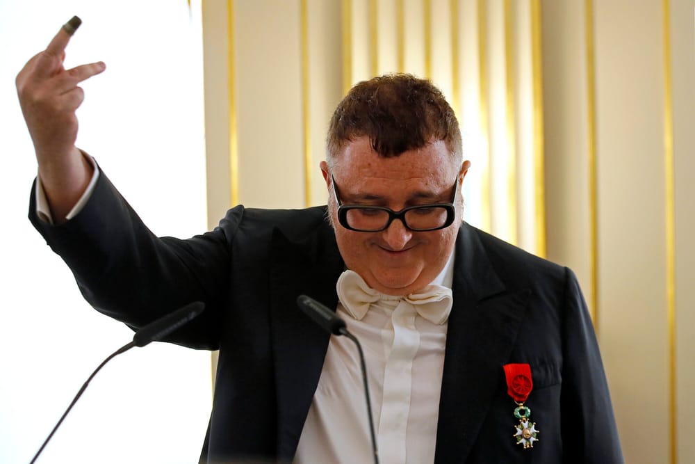 FASHION. Alber Elbaz. Un bel hommage au créateur de mode israélien à Paris.