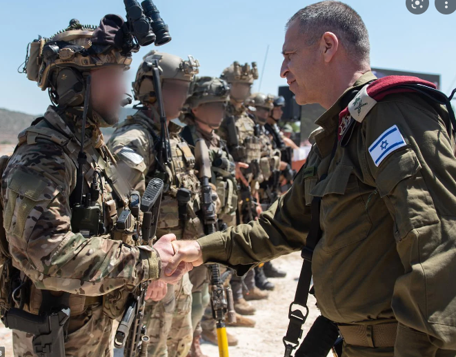 Le Premier Ministre Yair Lapid, crédible comme Chef de Guerre?