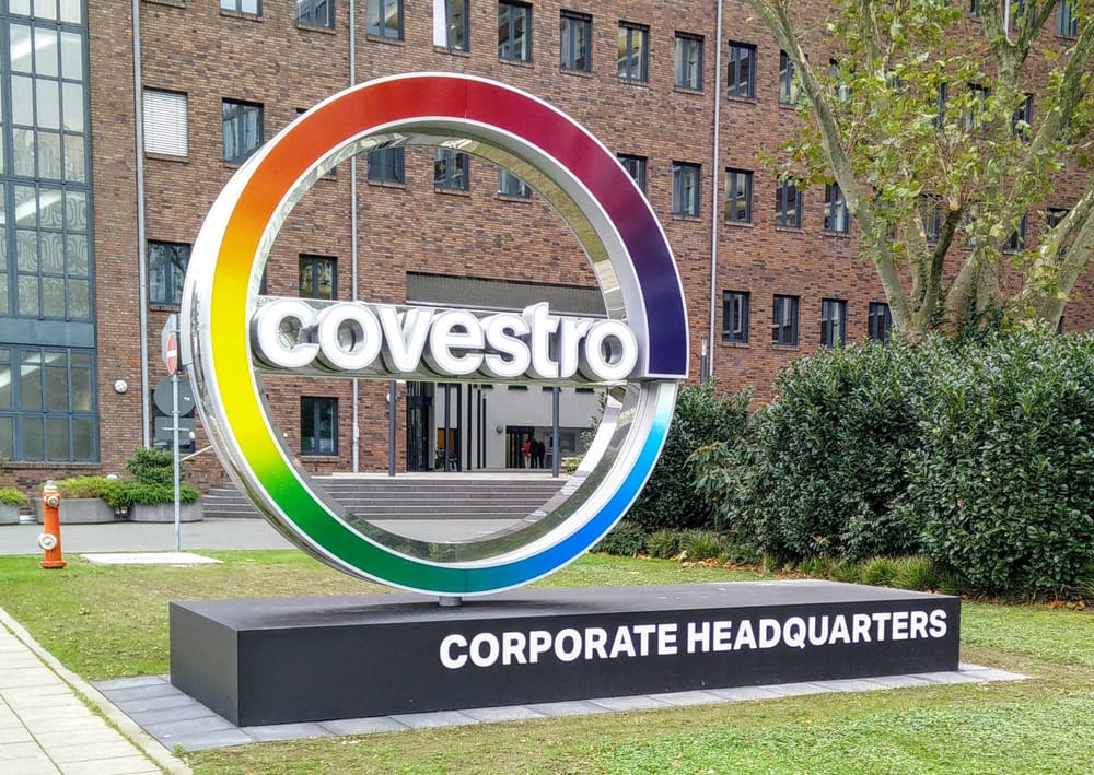Pour €43 million, l’israélien Stratasys rachète Covestro (Allemagne).