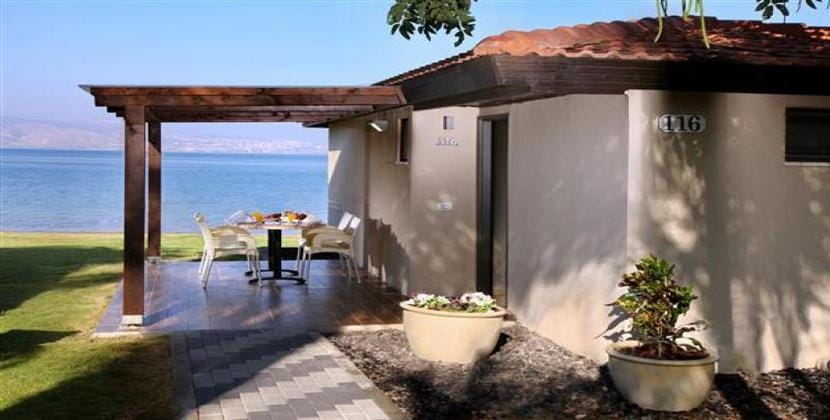 Histoire économique d’Israël. Fondé en 1987 par le Kibbutz Sdot Yam, Caesarstone.