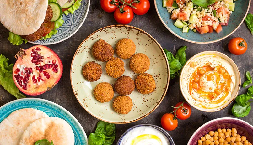 Falafel Hakosem (le magicien). 1, rue Shlomo Hamelech, Tel Aviv.