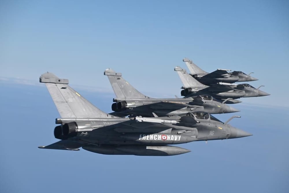 Des F-16 d’Israël aux côtés de Rafales français. Un exercice aérien conjoint.