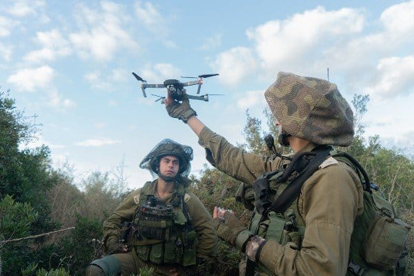 Soldats d’élite Français à Palmahim (Israël). Blue Guardian, exercice de drones.