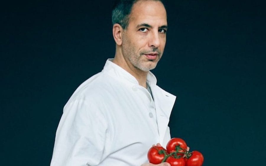Un Chef israélien Yotam Ottolenghi « fait aimer les légumes au monde ».