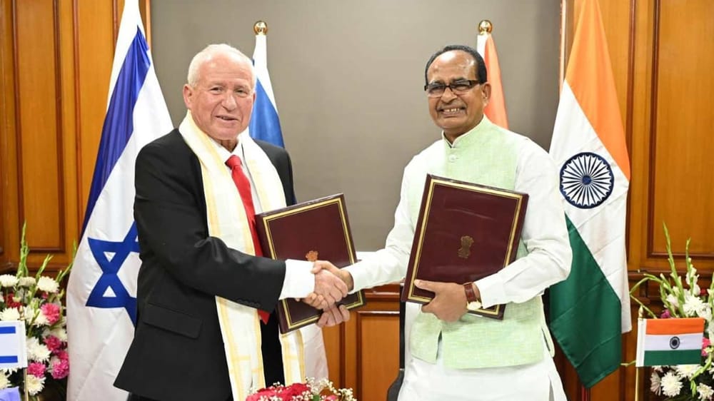 L’Inde et Israël signent un accord de partenariat portant sur l’agriculture, l’horticulture, l’élevage et la mécanisation agricole.