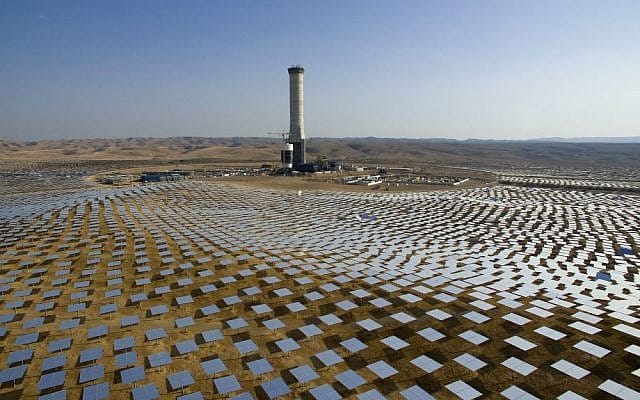 DesertTech sur Radio J. « Relever les défis du désert ». La force de frappe hightech d’Israël.