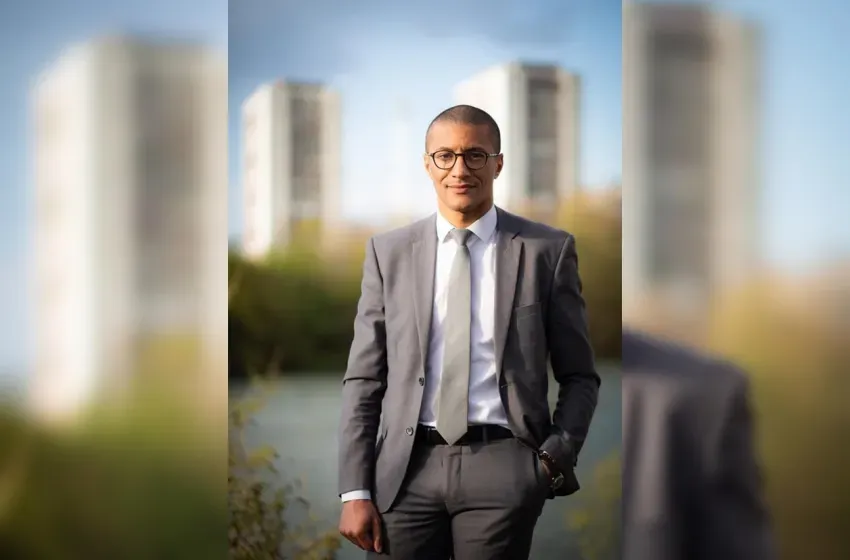 L’Homme du Jour. Karim Bouamrane, Maire de Saint-Ouen. Après le 07 Octobre : « Pensées au peuple Israélien et à toutes les victimes innocentes.