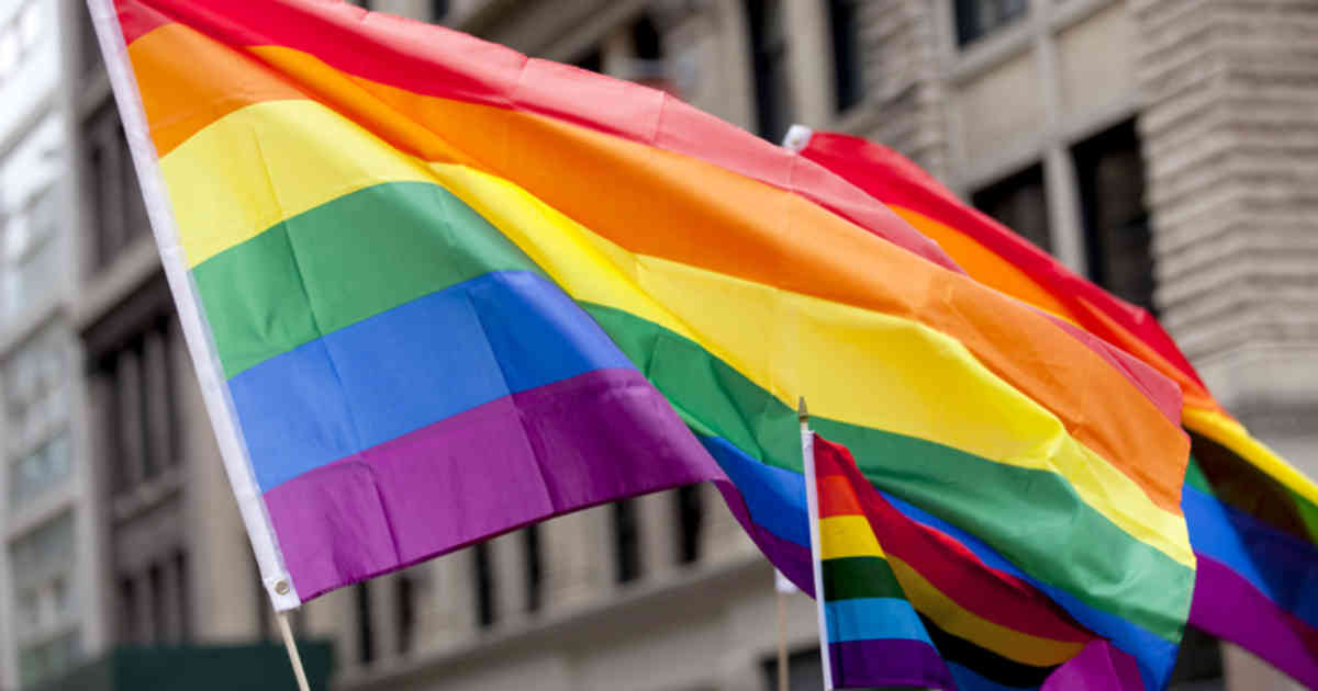 Quel pays incroyable! Les mariages gays en ligne sont reconnus en Israël.