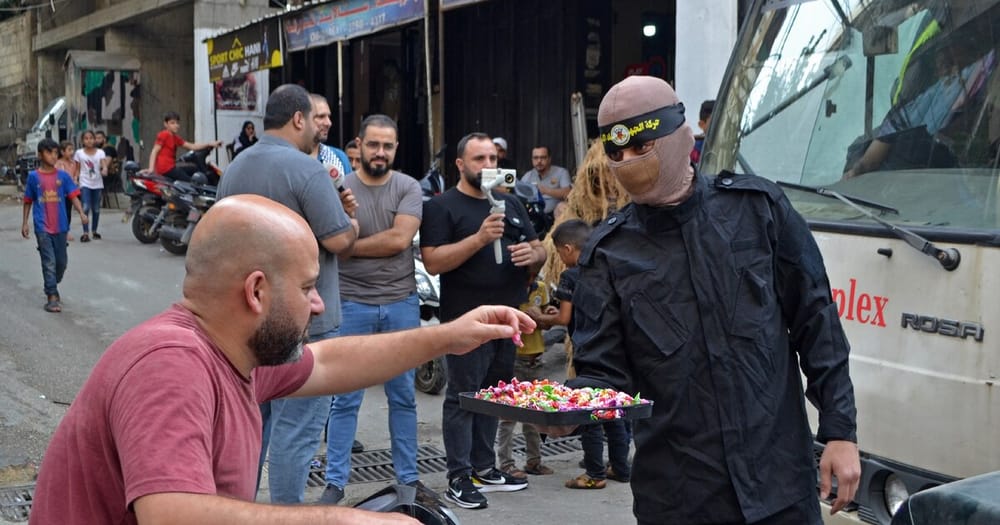 La distribution de bonbons de la haine à Naplouse et Hébron le matin du 7 octobre.