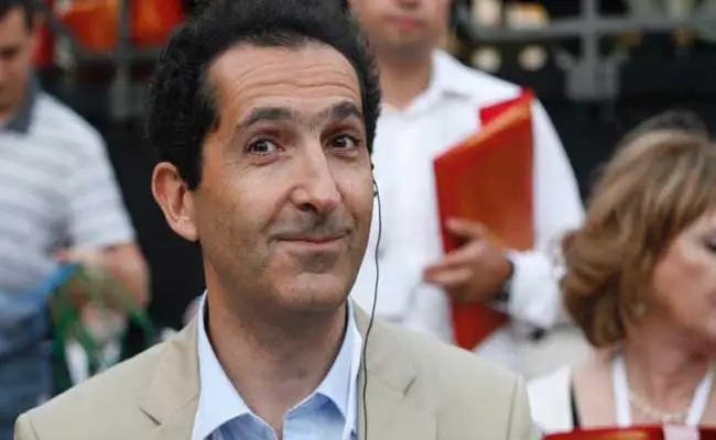 Question à IsraelValley. Est-ce vrai que l’un des hommes très fortunés d’Israël, Patrick Drahi, peut se balader à Tel-Aviv sans être reconnu?