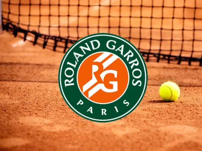Le joueur de tennis paralympique israélien Guy Sasson a remporté la finale de Roland Garros.