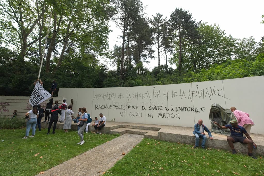 Emotion en Israël. Le monument aux martyrs de la Déportation (Nanterre) vandalisé.