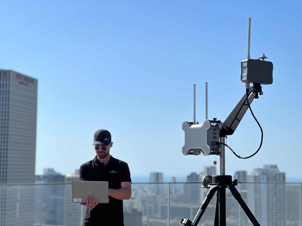C’Israël. Sentrycs protège les bases militaires en Europe contre les drones.