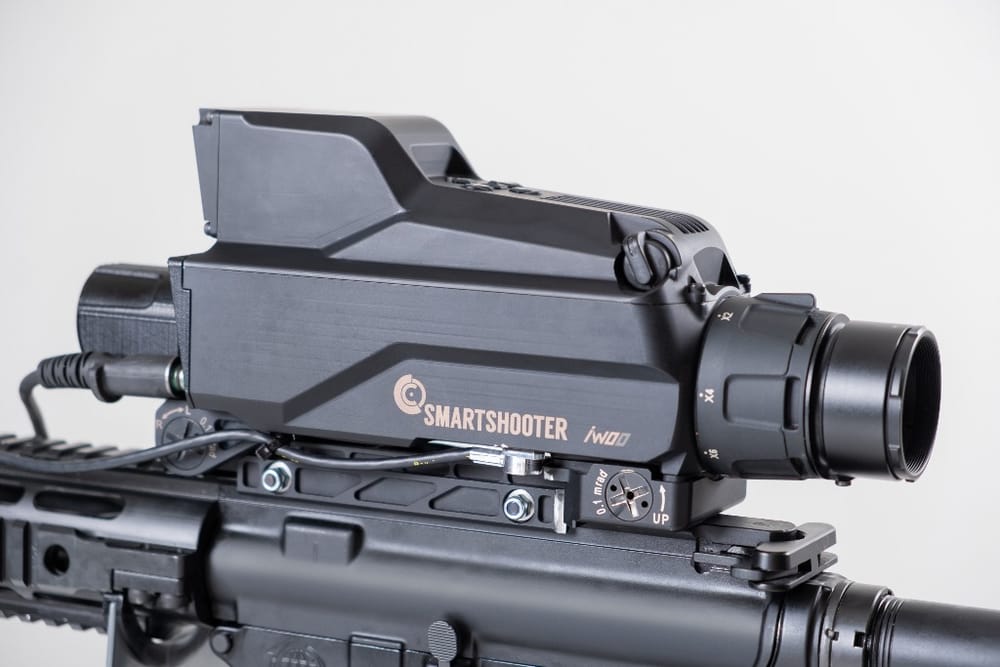 C’Israël. Un viseur optique doté d’une IA, fabriqué par « Smart Shooter », et placé sur des fusils.