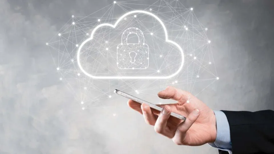 Solvo (Tel Aviv) sécurise contre les menaces dans le cloud.