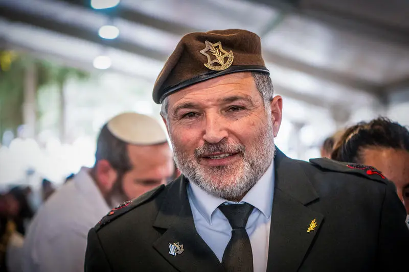 Qui sont ceux qui expriment « leur total soutien à la nomination du général David Zini au poste de chef du Shin Bet »?