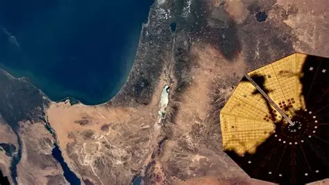 Israël lance son premier bootcamp dédié aux technologies spatiales dans le désert du Néguev.