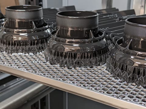 Stratasys achève l’acquisition des activités de matériaux de fabrication additive de l’allemand Covestro.