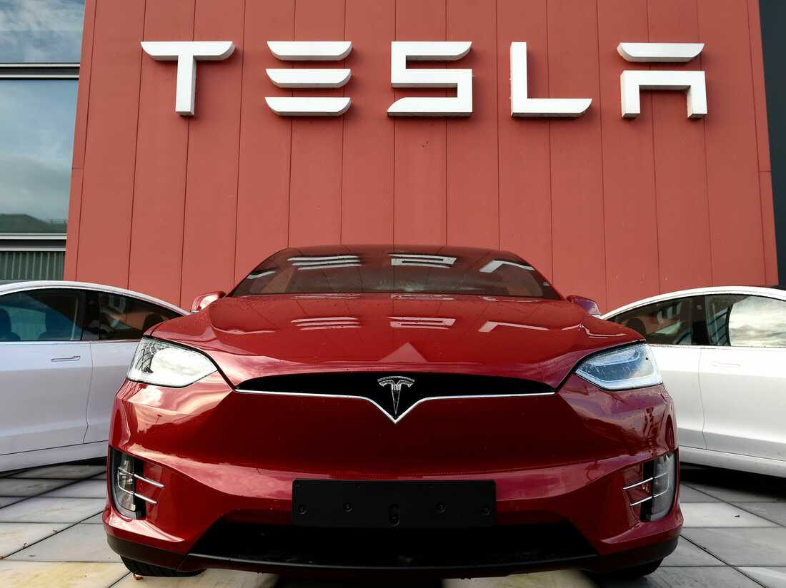 Manifestation d’employés de Tesla opposés à la rencontre de Musk avec Netanyahou..