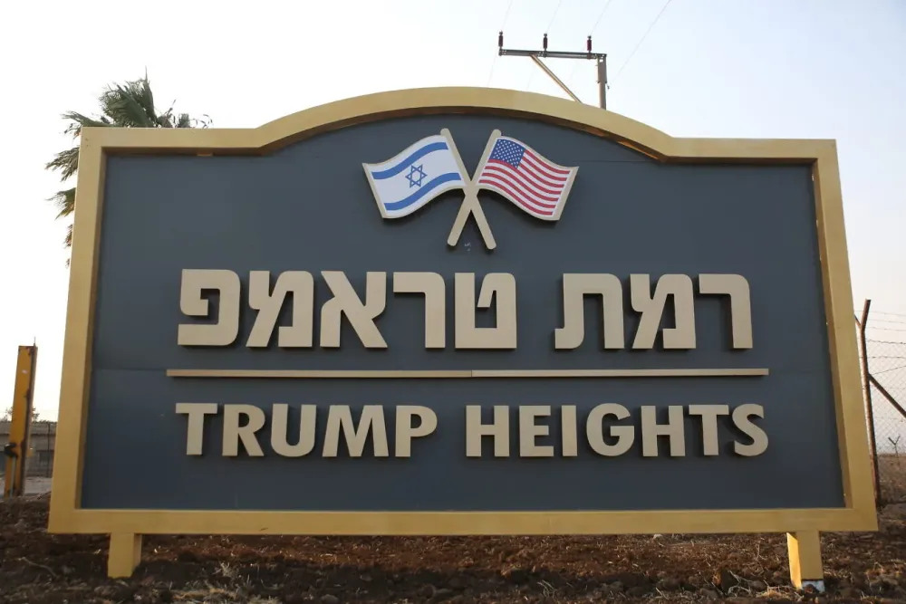 Une attaque à la roquette du Hezbollah a déclenché les sirènes à Trump Heights.