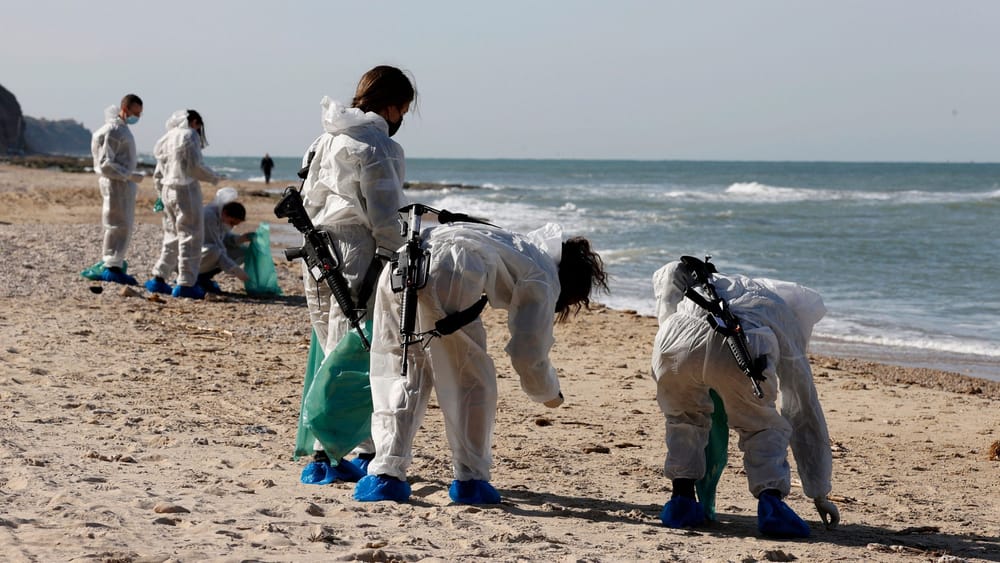 Alerte! Une marée noire à 20 km au large des côtes de Netanya.