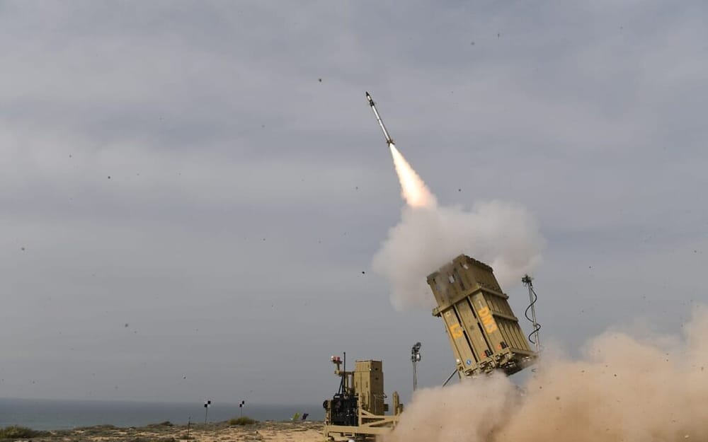 Colombie : « “75 % des fusils utilisés sont israéliens. Avions, hélicoptères, drones viennent d’Israël”.