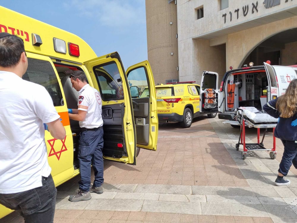 Attaque terroriste. Dans la ville orthodoxe de Elad, 3 morts. Crise sécuritaire. Jénine au coeur du terrorisme.