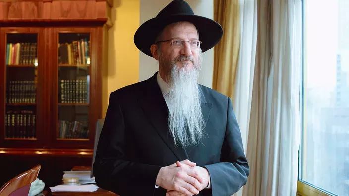 Proche de Vladimir Poutine, le grand rabbin de Russie, Berl Lazar.