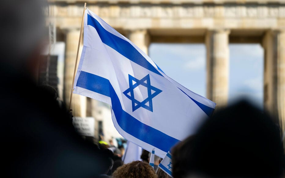 Hamas-Israël. A HEC, un professeur dérape. « Tribune signée par 600 anciens élèves d’HEC contre l’antisionisme d’un Prof. de droit ».