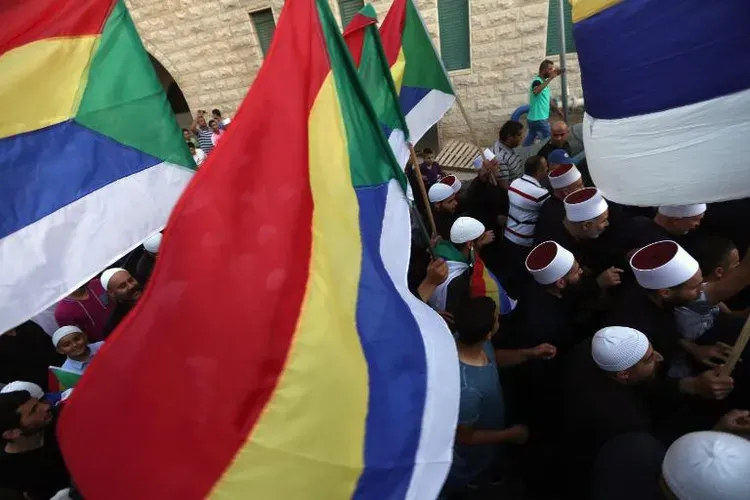Le Chiffre. 98 % des Druzes en Israël vivent dans 19 villages.