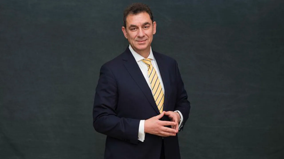 Le PDG de Pfizer, Albert Bourla, s’exprime sur le variant Omicron.